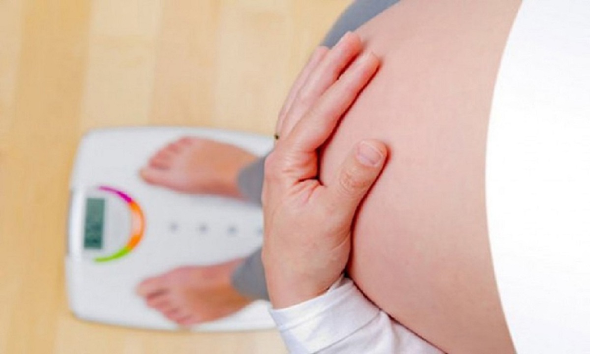 Mẹ bầu cần kiểm tra sức khỏe bản thân và siêu âm thường xuyên